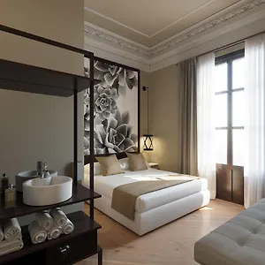 2* Pensión Hostal Central Barcelona